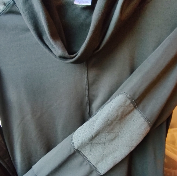 Reebox pullover - Picture 6 of 7